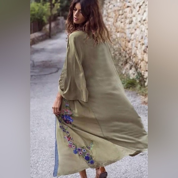 Brown Floral Embroidered Long Kimono Duster Robe Festival Boho Lagenlook OS - Picture 3 of 9